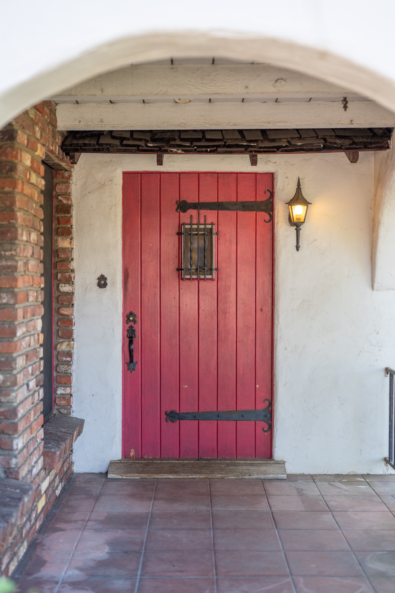 Interior character of the Spanish Ranch